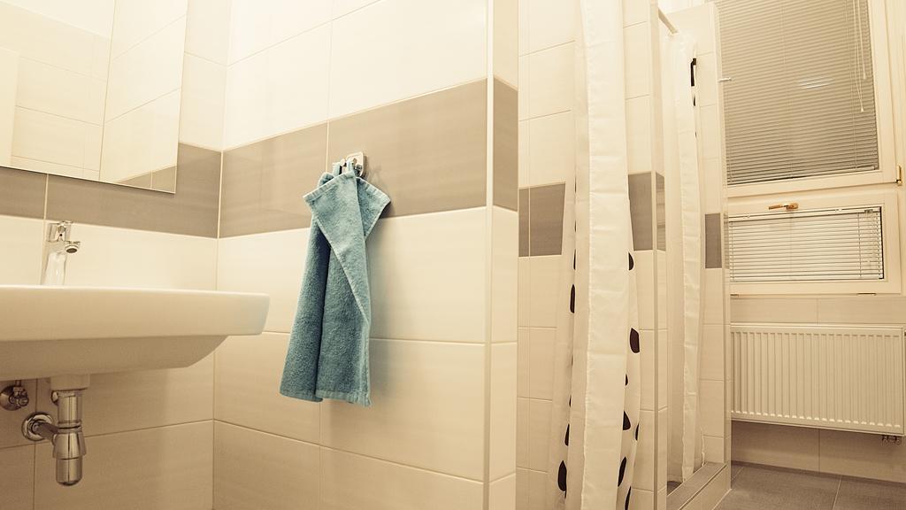 Hostel Folks Bratislava Ngoại thất bức ảnh