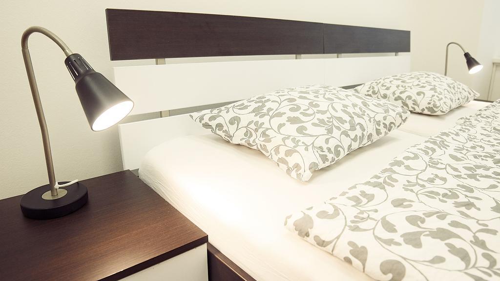 Hostel Folks Bratislava Ngoại thất bức ảnh